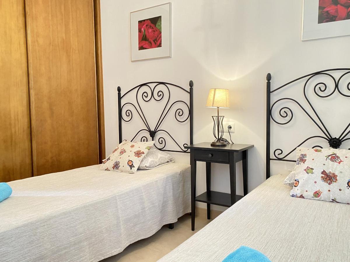 Chimenea Pinar 2 Apartments Casasol Нерха Екстериор снимка