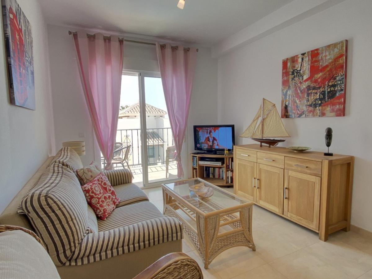 Chimenea Pinar 2 Apartments Casasol Нерха Екстериор снимка