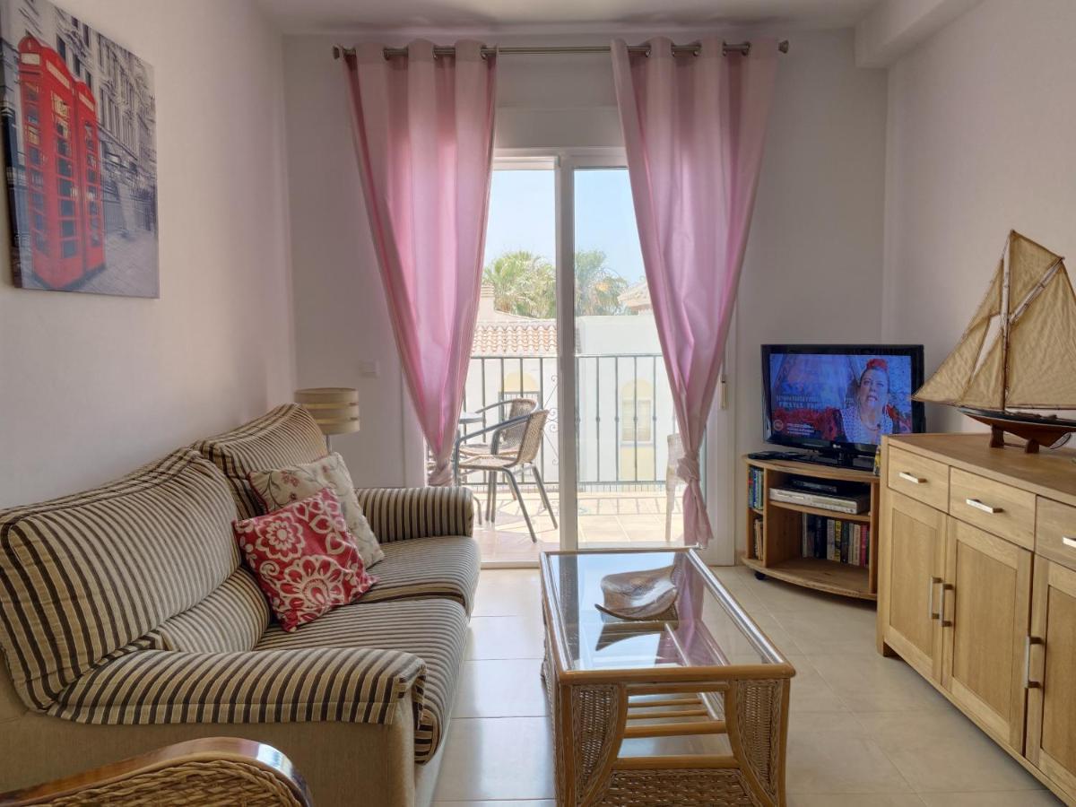 Chimenea Pinar 2 Apartments Casasol Нерха Екстериор снимка