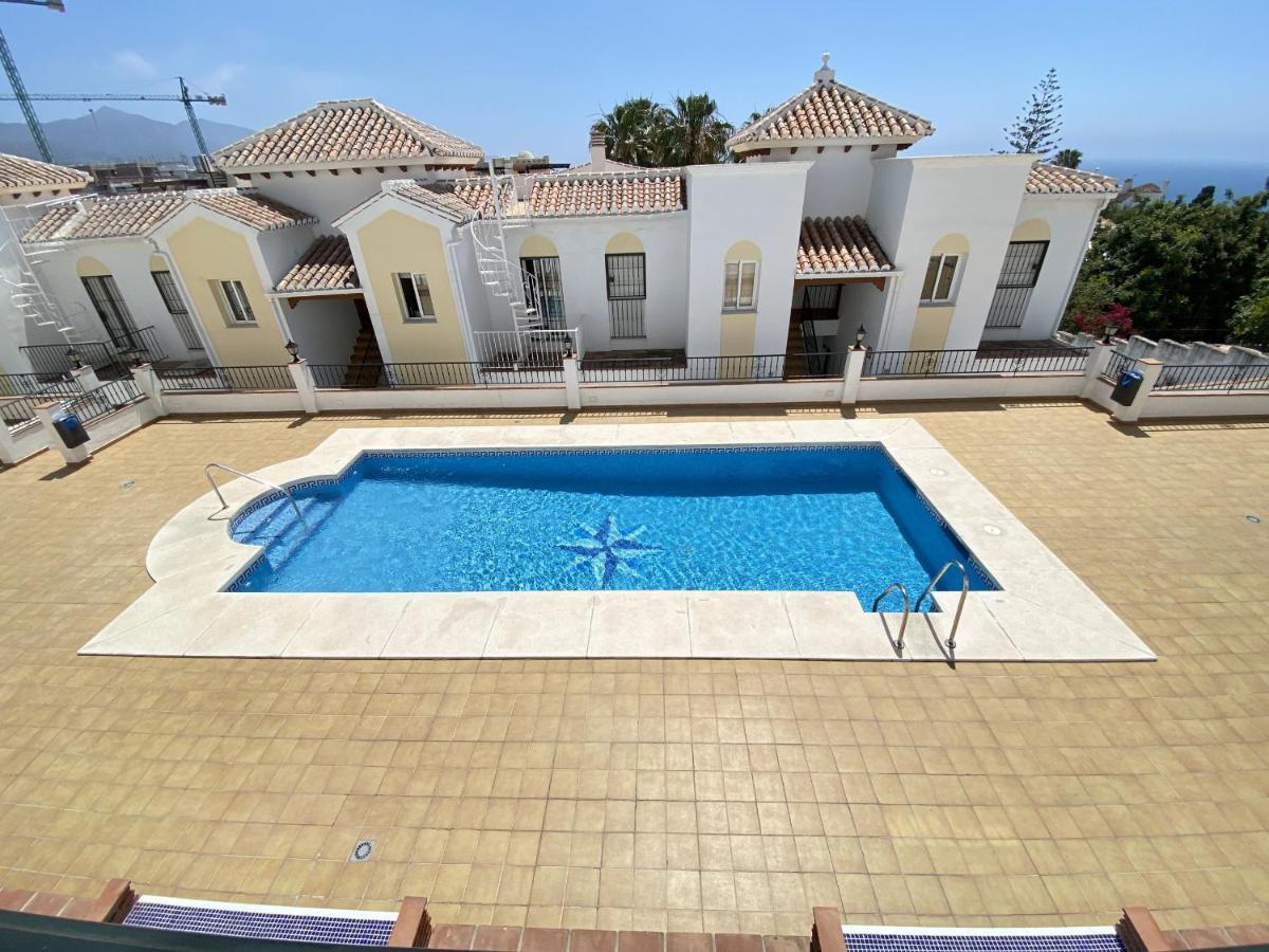 Chimenea Pinar 2 Apartments Casasol Нерха Екстериор снимка